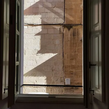 No. 101 In Valletta Kültér fotó